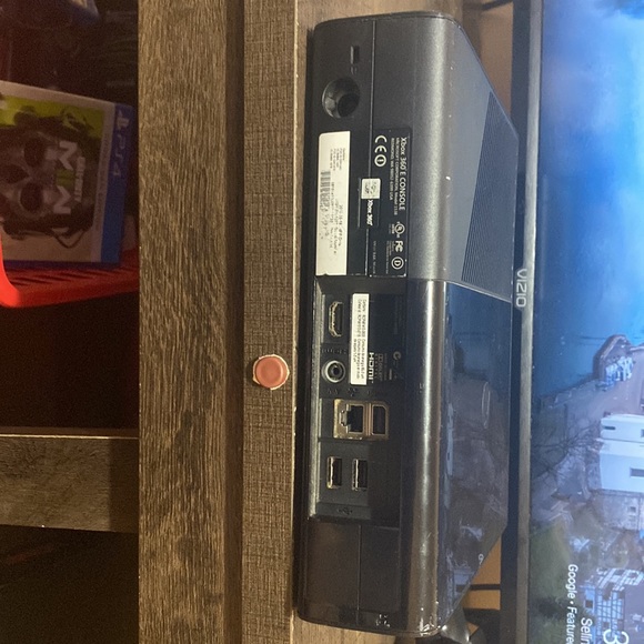 Black Xbox 360 used